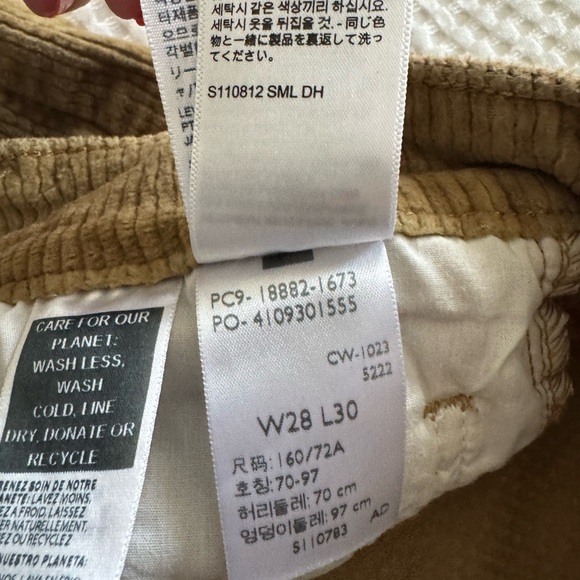 Levi's Beige Corduroy Pants - Picture 5 of 5